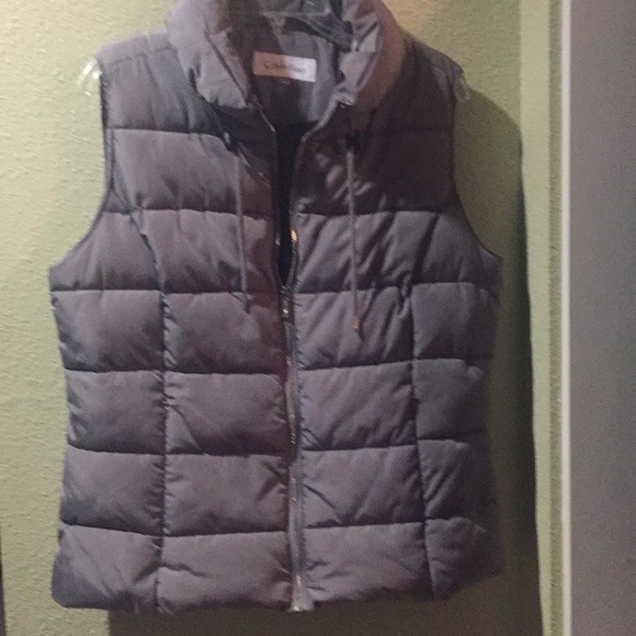 Calvin Klein Jackets & Blazers - Calvin Klein puffer vest